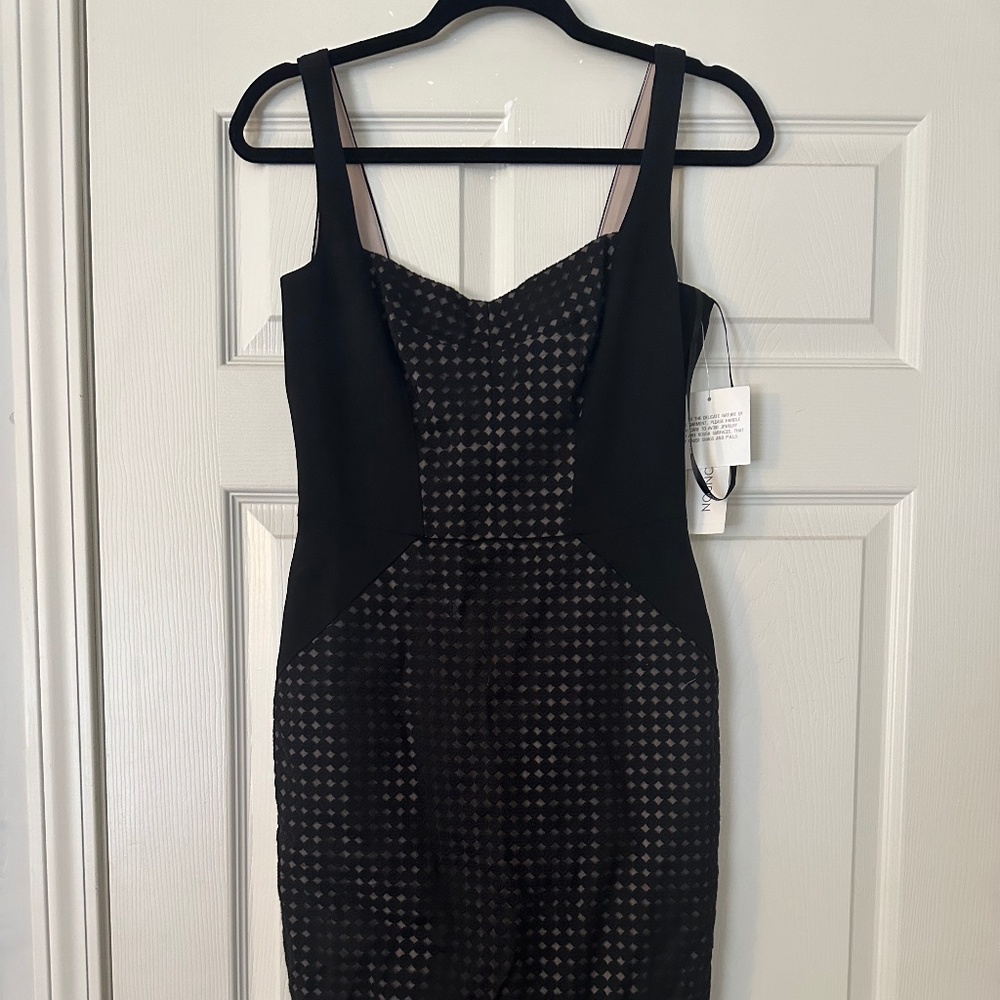 Black lacy dress